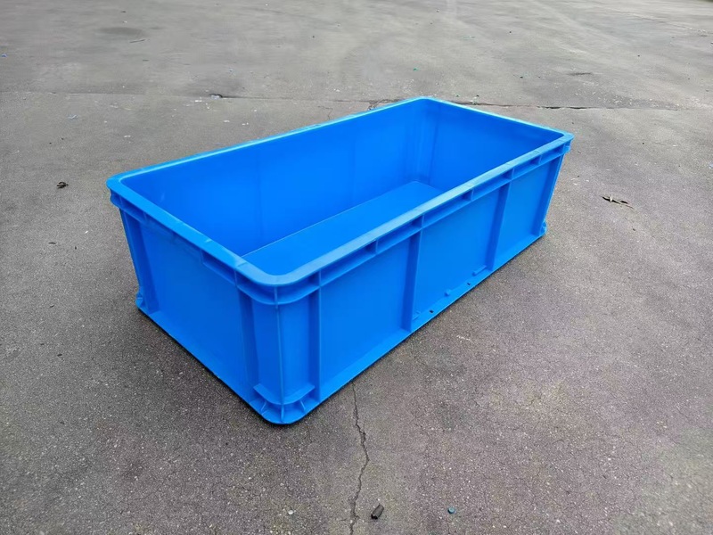 TP632汽车部件箱